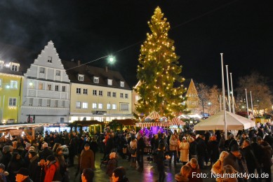 Weihnachtsmarkt-Neumarkt-2019-0016