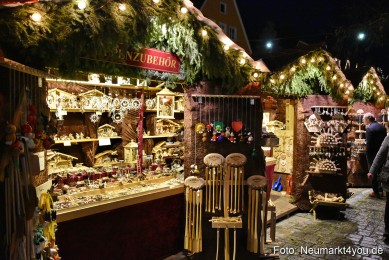 Weihnachtsmarkt-Neumarkt-2019-0038