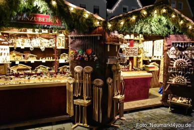 Weihnachtsmarkt-Neumarkt-2019-0039