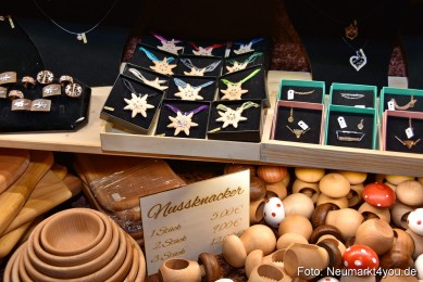 Weihnachtsmarkt-Neumarkt-2019-0042
