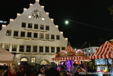 Weihnachtsmarkt-Neumarkt-2019-0057
