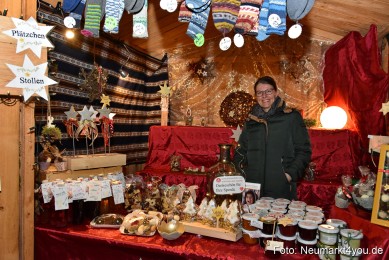 Weihnachtsmarkt-Neumarkt-2019-0067