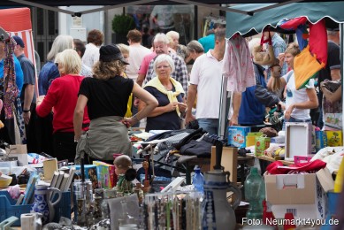 Altstadtflohmarkt-Neumarkt-2019-0045