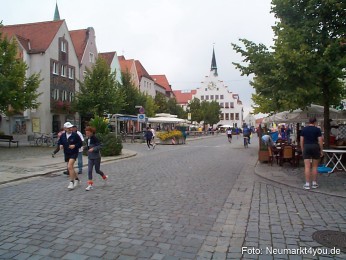 Stadtlauf-Neumarkt-030900-0001