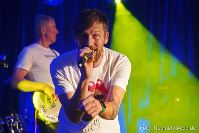 Cash-und-Cocaine-im-G6-191122-0034