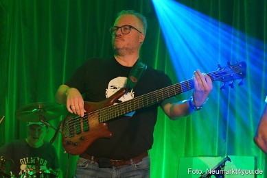 Cash-und-Cocaine-im-G6-191122-0047