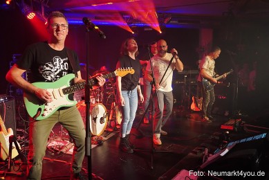 Cash-und-Cocaine-im-G6-191122-0069