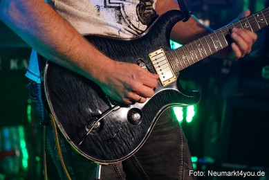 Cash-und-Cocaine-im-G6-191122-0073