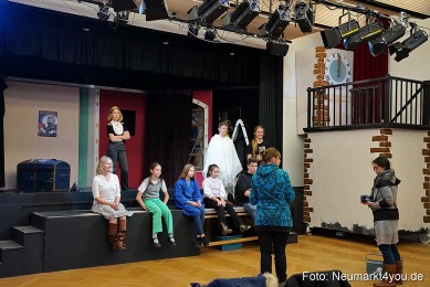 Das-kleine-Gespenst-Schloss-Spiele-Neumarkt-0114