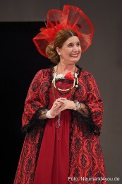 Der-Florentinerhut-Schloss-Spiele-Neumarkt-0062