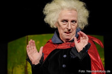 Der-ungestiefelte-Kater-261122-0007