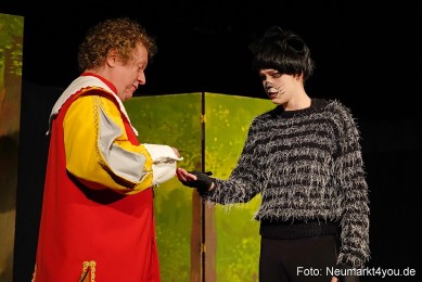 Der-ungestiefelte-Kater-261122-0045