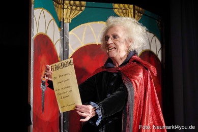 Der-ungestiefelte-Kater-261122-0050