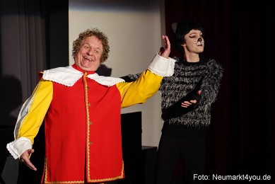 Der-ungestiefelte-Kater-261122-0056