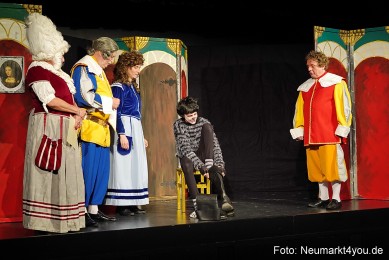 Der-ungestiefelte-Kater-261122-0063