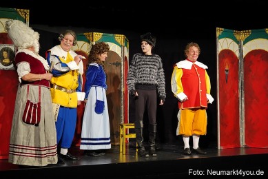 Der-ungestiefelte-Kater-261122-0064