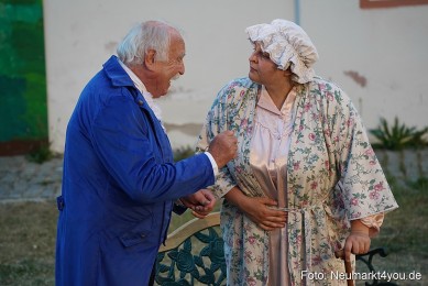 Die-eingebildete-Kranke-Schloss-Spiele-Neumarkt-2025-0033