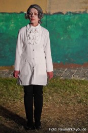 Die-eingebildete-Kranke-Schloss-Spiele-Neumarkt-2025-0061