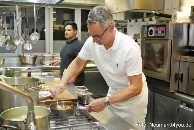 Ehrenschmankerlkoch-Philipp-Dehn-111021-0007
