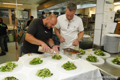 Ehrenschmankerlkoch-Philipp-Dehn-111021-0025