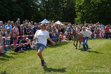 Eselrennen-Fruehlingsfest-Neumarkt-2024-0012