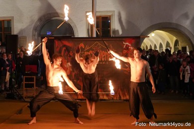 Feuershow-Rathausplatz-Nacht-der-Sinne-2022-0004