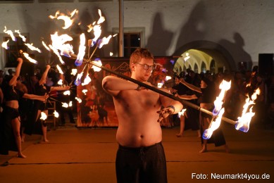 Feuershow-Rathausplatz-Nacht-der-Sinne-2022-0032