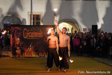 Feuershow-Rathausplatz-Nacht-der-Sinne-2022-0036