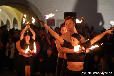 Feuershow-Rathausplatz-Nacht-der-Sinne-2022-0044