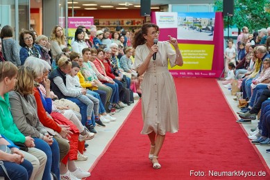 Modenschau-NeuerMarkt-Fruehling-2025-0018