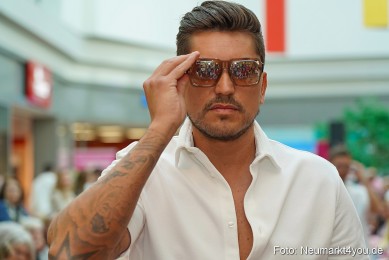 Modenschau-NeuerMarkt-Fruehling-2025-0037