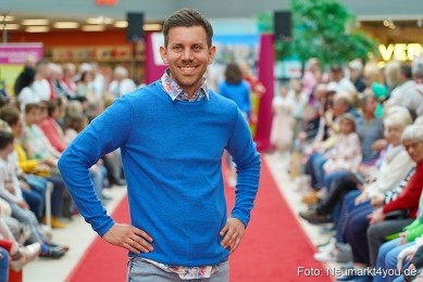 Modenschau-NeuerMarkt-Fruehling-2025-0054