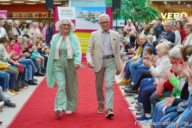 Modenschau-NeuerMarkt-Fruehling-2025-0087