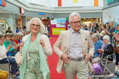 Modenschau-NeuerMarkt-Fruehling-2025-0088