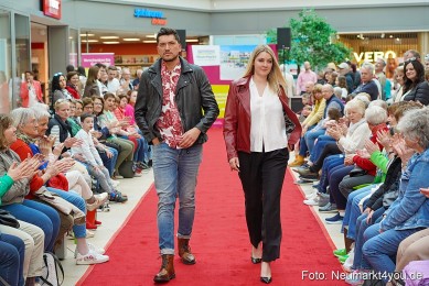 Modenschau-NeuerMarkt-Fruehling-2025-0097