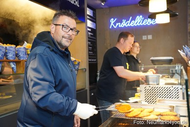 Eroeffnung-Fruehlingsfest-Neumarkt-2024-0038