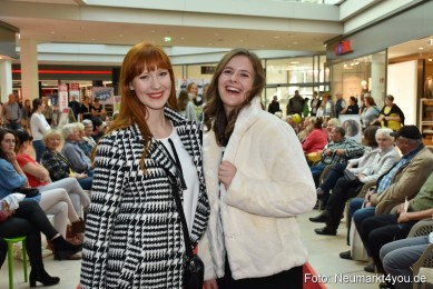 Herbstmodenschau-NeuerMarkt-2019-0027