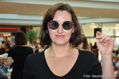 Herbstmodenschau-NeuerMarkt-2019-0068