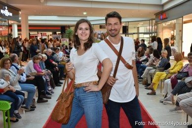 Herbstmodenschau-NeuerMarkt-2019-0097