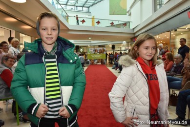 Herbstmodenschau-NeuerMarkt-2019-0141