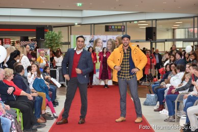 Herbstmodenschau-NeuerMarkt-2019-0194