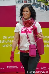 Herbstmodenschau-im-NeuenMarkt-2022-0143