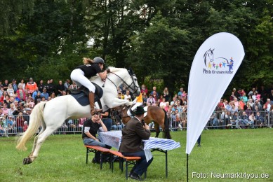 JURA-Volksfest-Pferdeshow-190819-0206