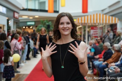 Modenschau-Neuer-Markt-Nacht-der-Sinne-2022-0043