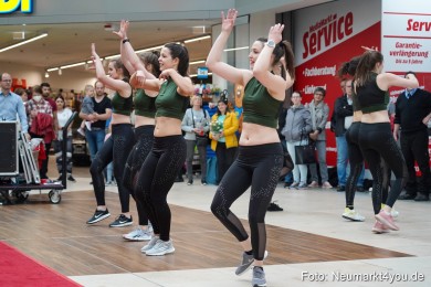 Modenschau-Neuer-Markt-Nacht-der-Sinne-2022-0104