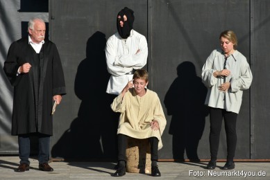 Schloss-Spiele-Neumarkt-Karl-Valentin-030921-0007