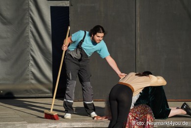 Schloss-Spiele-Neumarkt-Karl-Valentin-030921-0035