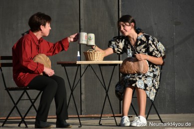 Schloss-Spiele-Neumarkt-Karl-Valentin-030921-0065