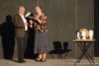 Schloss-Spiele-Neumarkt-Karl-Valentin-030921-0076