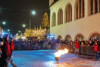 Schlossteufeln-Weihnachtsmarkt-Neumarkt-211219-0001